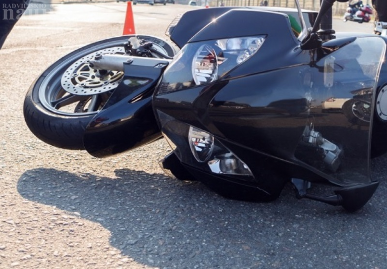 Radviliškio rajone žuvo motociklininkas